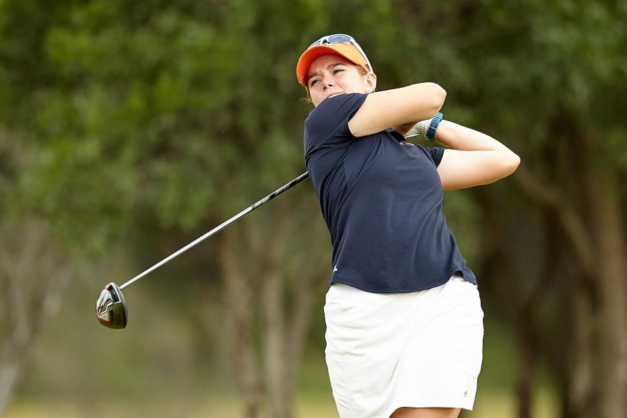 SAN ANTONIO, TX - OCTOBER 25, 2016: The University of Texas at San Antonio Roadrunners finish 7th in the Maryb S. Kauth Invitational Womens Golf Tournament at the Briggs Ranch Golf Club. (Photo by Jeff Huehn)