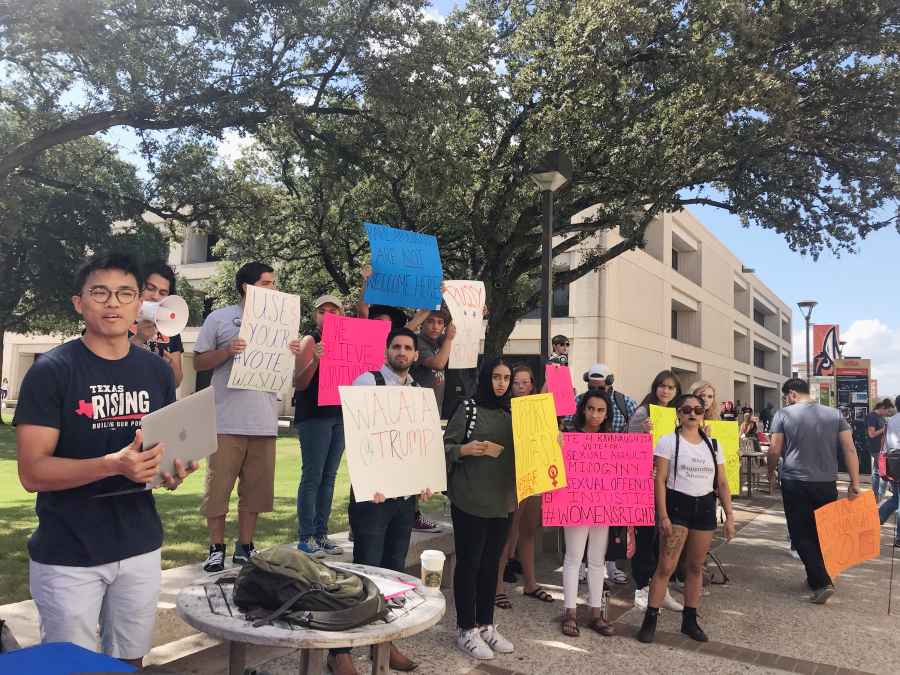 Texas Rising protests outside MH: ‘No Trump, no KKK, no fascist USA’