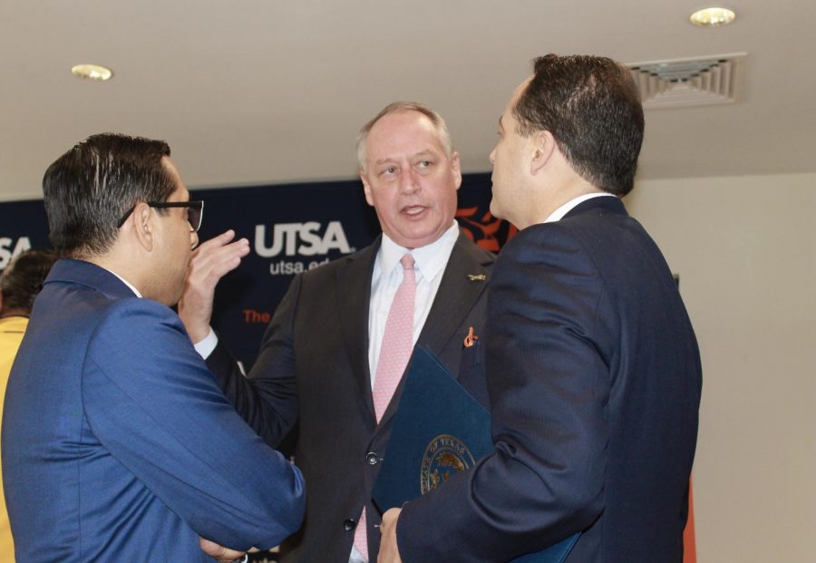 President Taylor Eighmy (center) talking to Diego Bernal (left) and Senator Jose Menendez (right) at a UTSA event. Eighmy sent out an email with updates on the Spring 2021 semester and Fall 2020 commencement on Sept. 8.