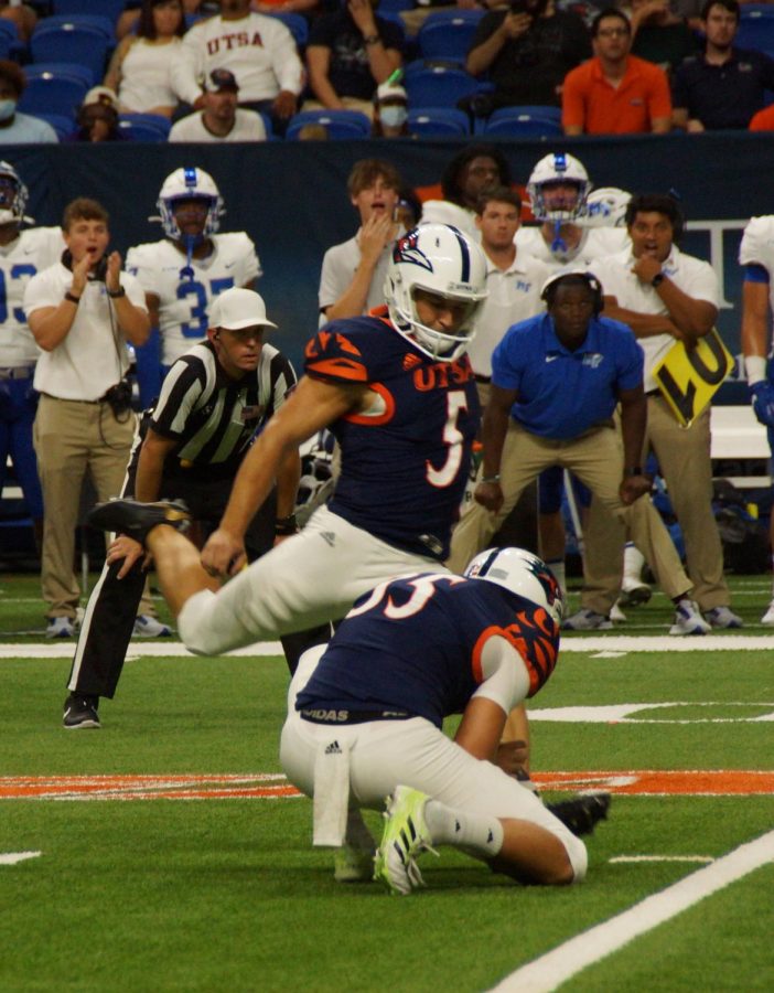 Hunter Duplessis kicks a field goal during last weeks game against MTSU. Duplessis has made 83.33% of his kicks at uTSA and has two carer game-winning field goals. Dustin Vickers/The Paisano