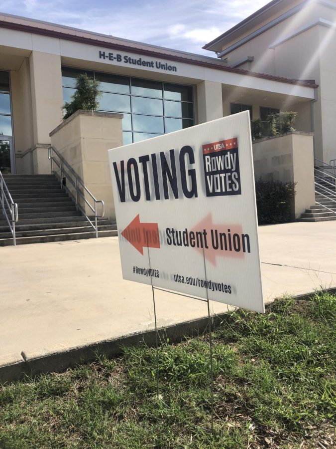 The+H-E-B+Student+Union+is+the+only+voting+location+on+campus.+Bella+Nieto%2FThe+Paisano