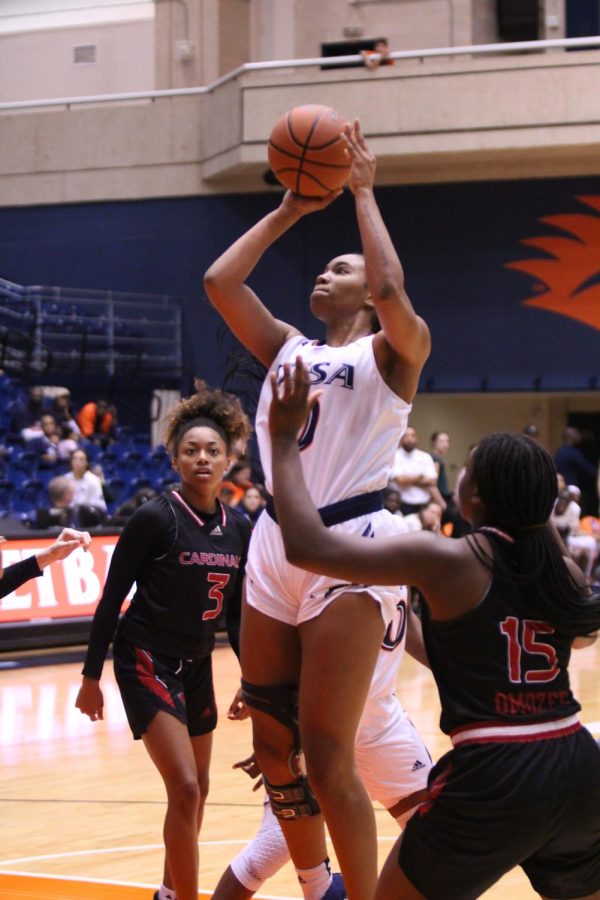 Elyssa Coleman rises up in the paint to put up a shot during a game against UIW earlier this season. Coleman currently leads the Runners with a 1.1 shots blocked per game.