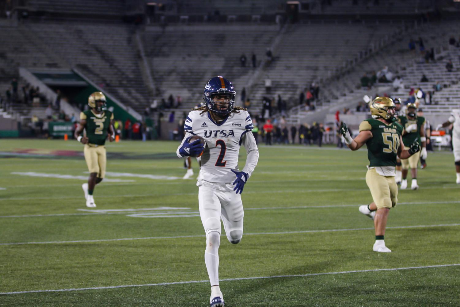 Frank Harris finds Joshua Cephus for a 20-yard touchdown as UTSA