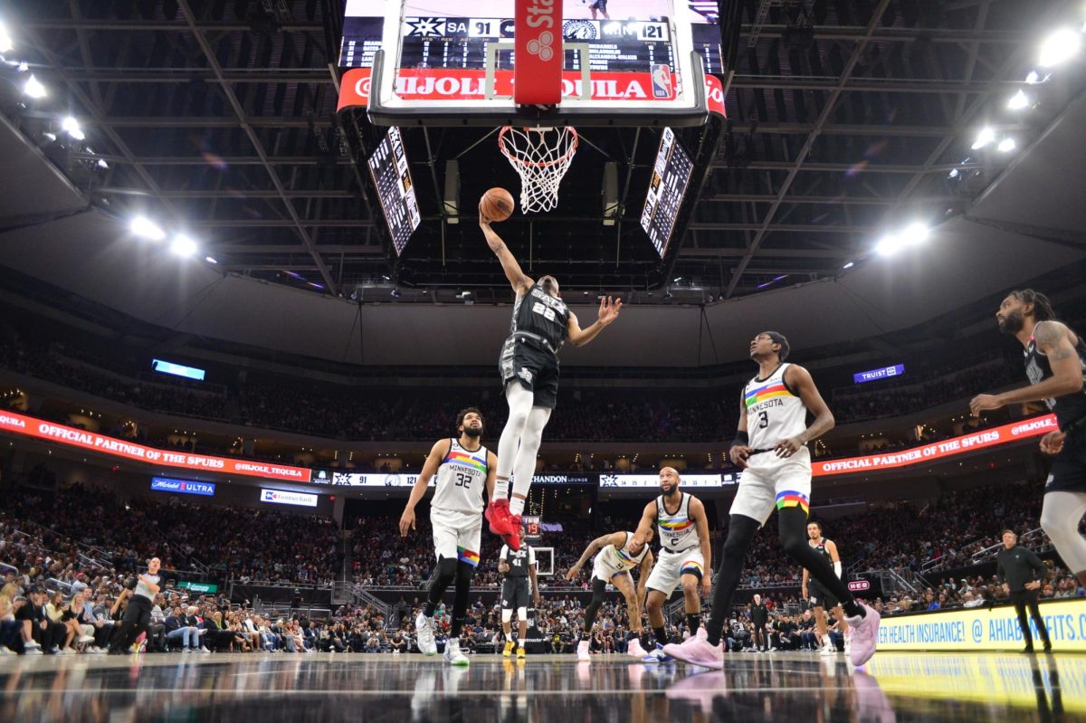 Spurs beats Rockets in overtime thriller