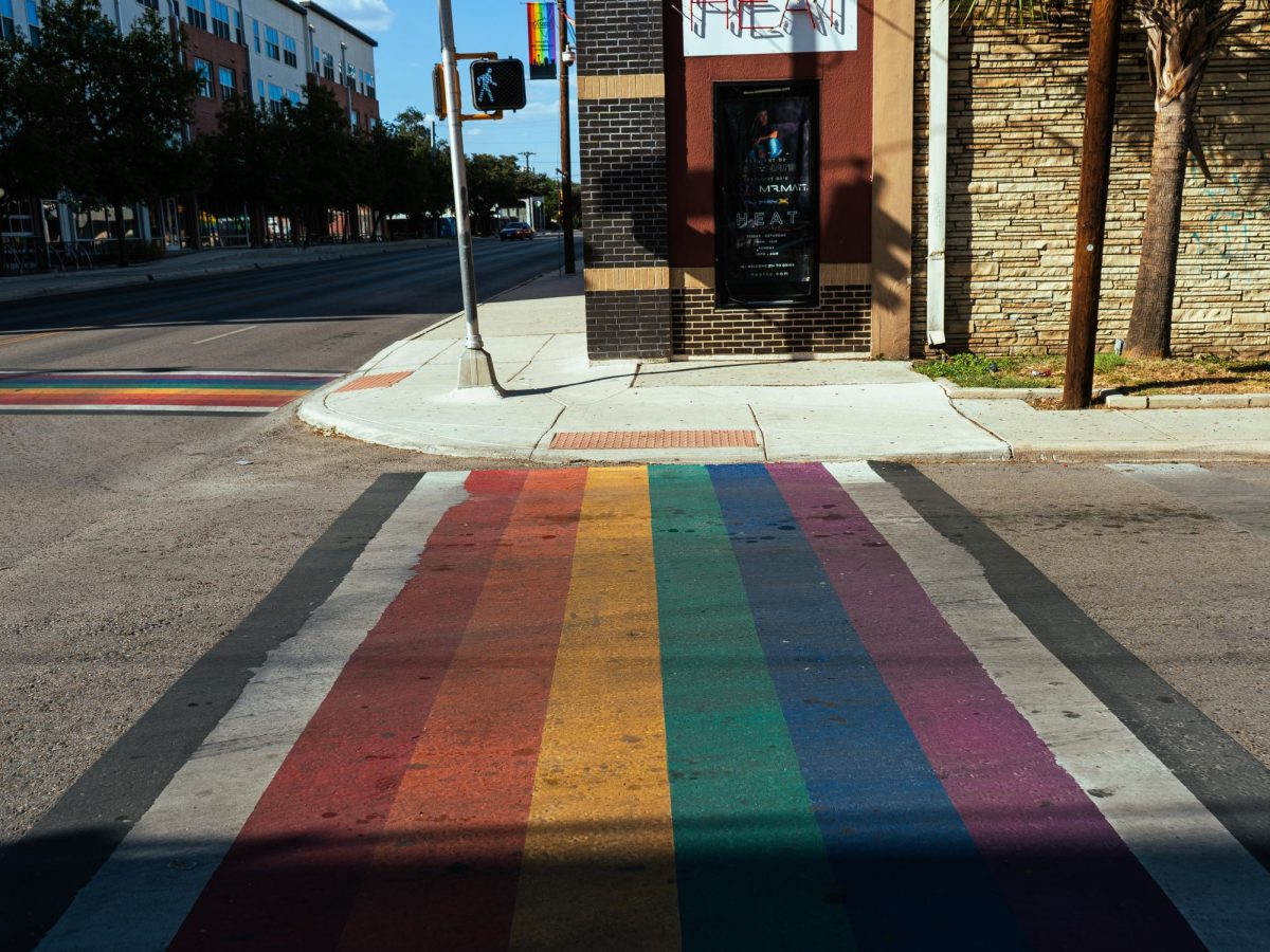 San+Antonio+became+the+second+city+in+Texas+to+install+a+rainbow+crosswalk+in+2018.+The+crosswalk+was+installed+ntersection+of+Evergreen+Street+and+Main+Avenue+just+before+the+city%E2%80%99s+pride+parade.