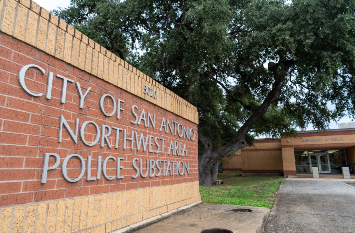 Former SAPD officer eludes attempted murder charge
