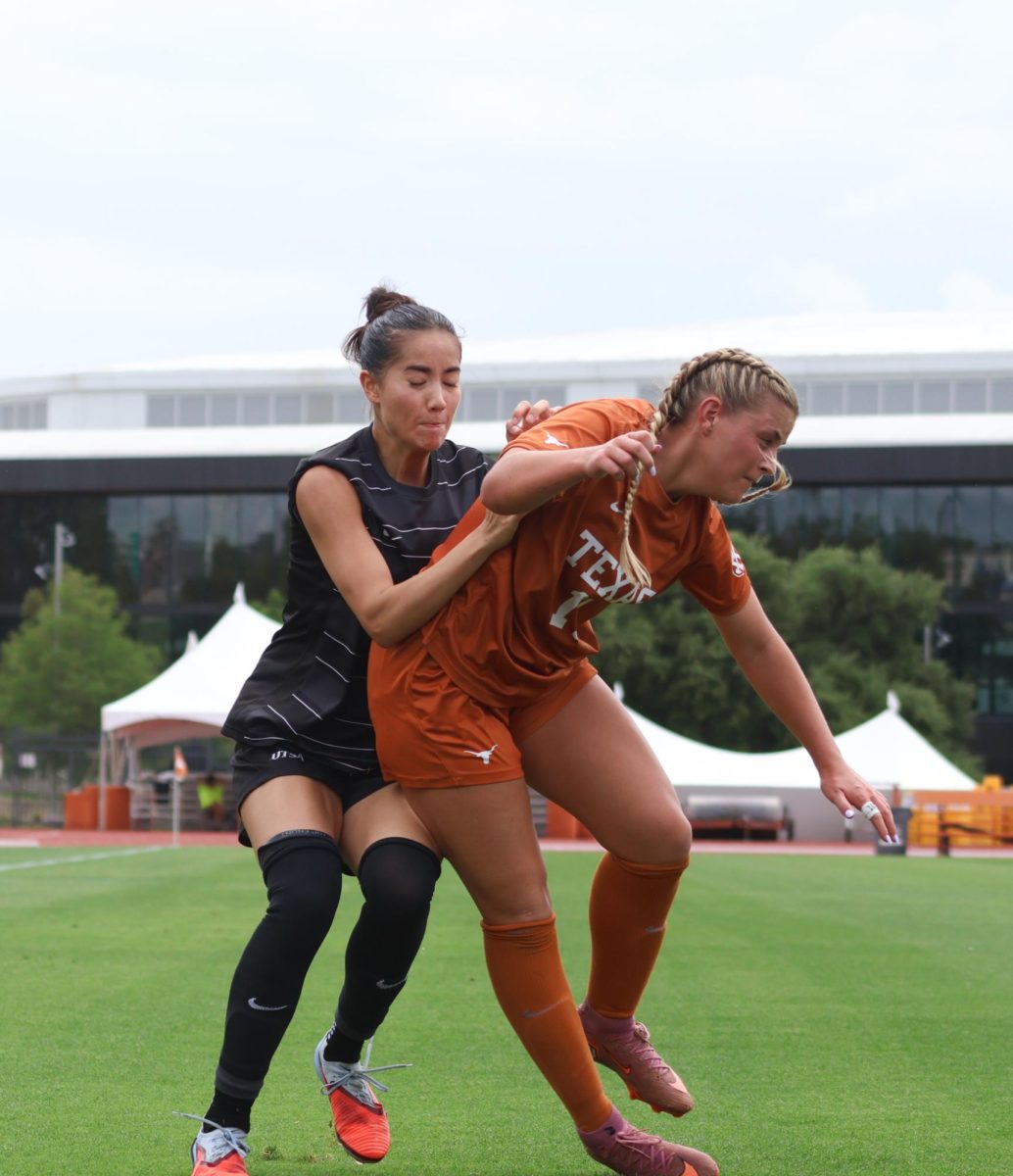 UTSA soccer redshirt sophomore forward Ava Jackson battles with a Longhorn defender in the ‘Runners’ 0-2 loss.